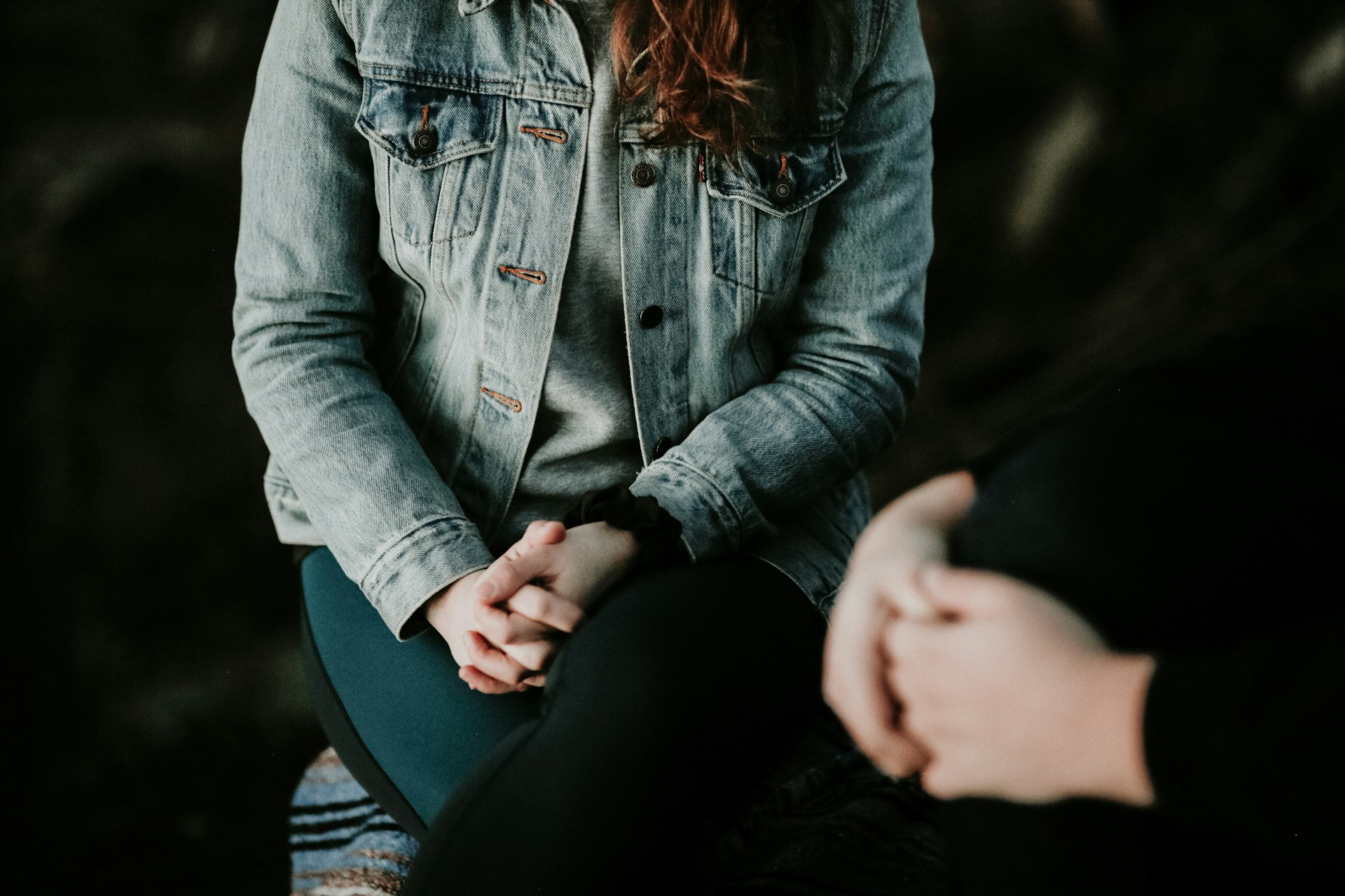 Shot of two people having a therapy session - Photo by Priscilla Du Preez on Unsplash